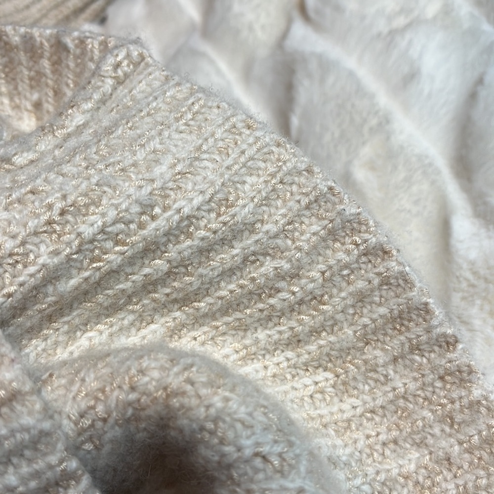Athleta Women’s XS Sierra Chunky Knit Wool Coconut Grandpacore Winter Sweater - Picture 9 of 9
